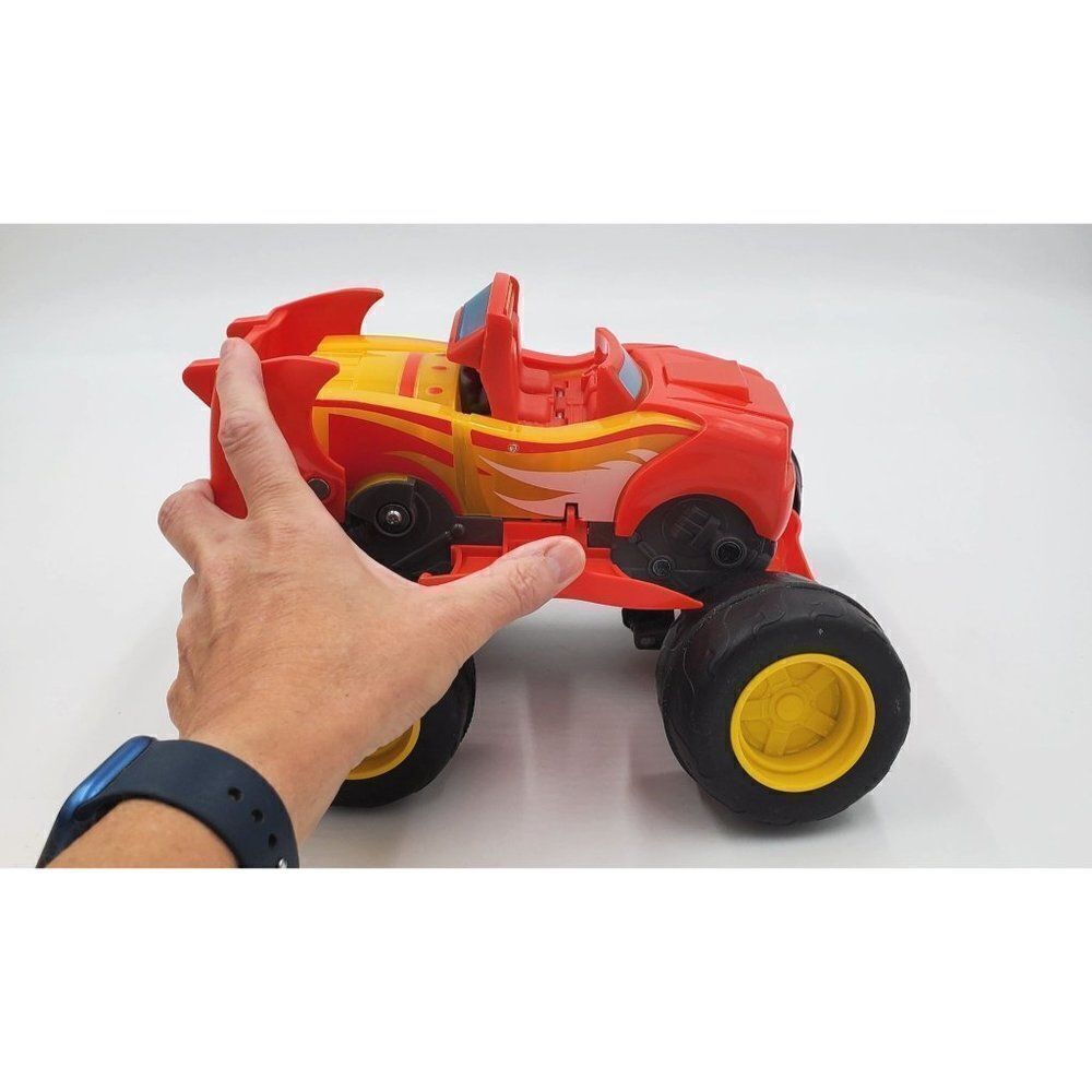 Mattel Blaze And The Monster Machines Transforming Truck Vehicle NO REMOTE - Picture 2 of 7